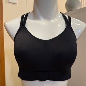 Under Armour Black Sports Bra Size Large